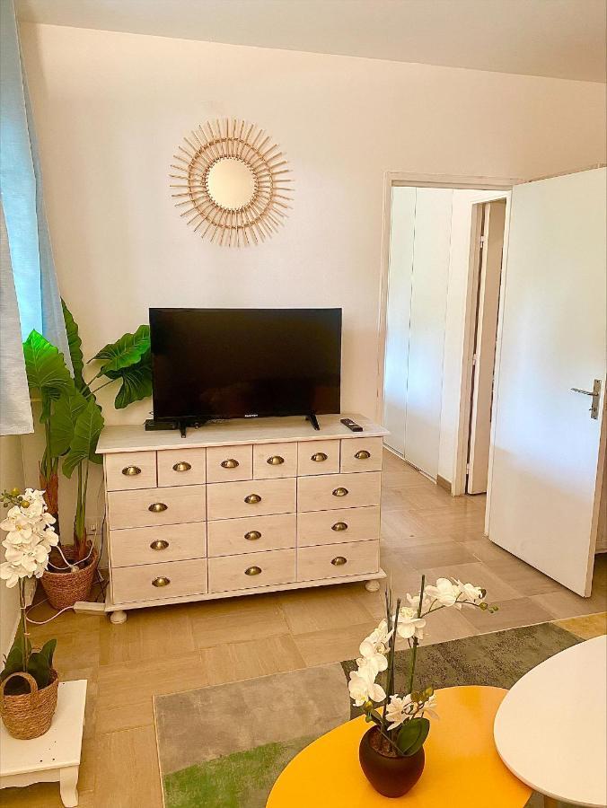 Superbe Appartement A 300M De La Plage, Rdc - Fame Marina Baie Des Anges Villeneuve-Loubet Exterior photo